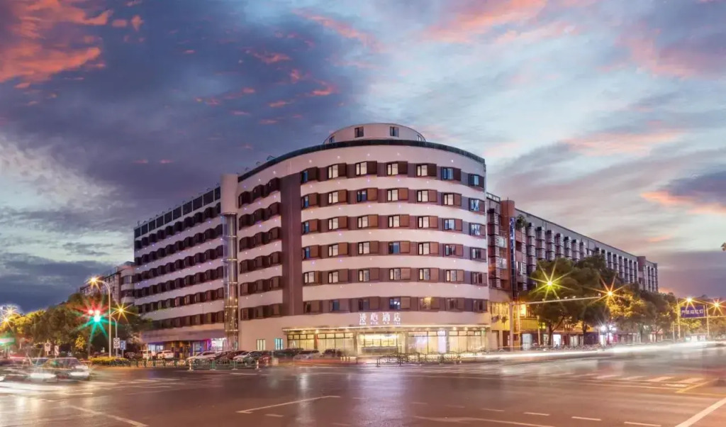 Zhangjiagang Manxin Hotel