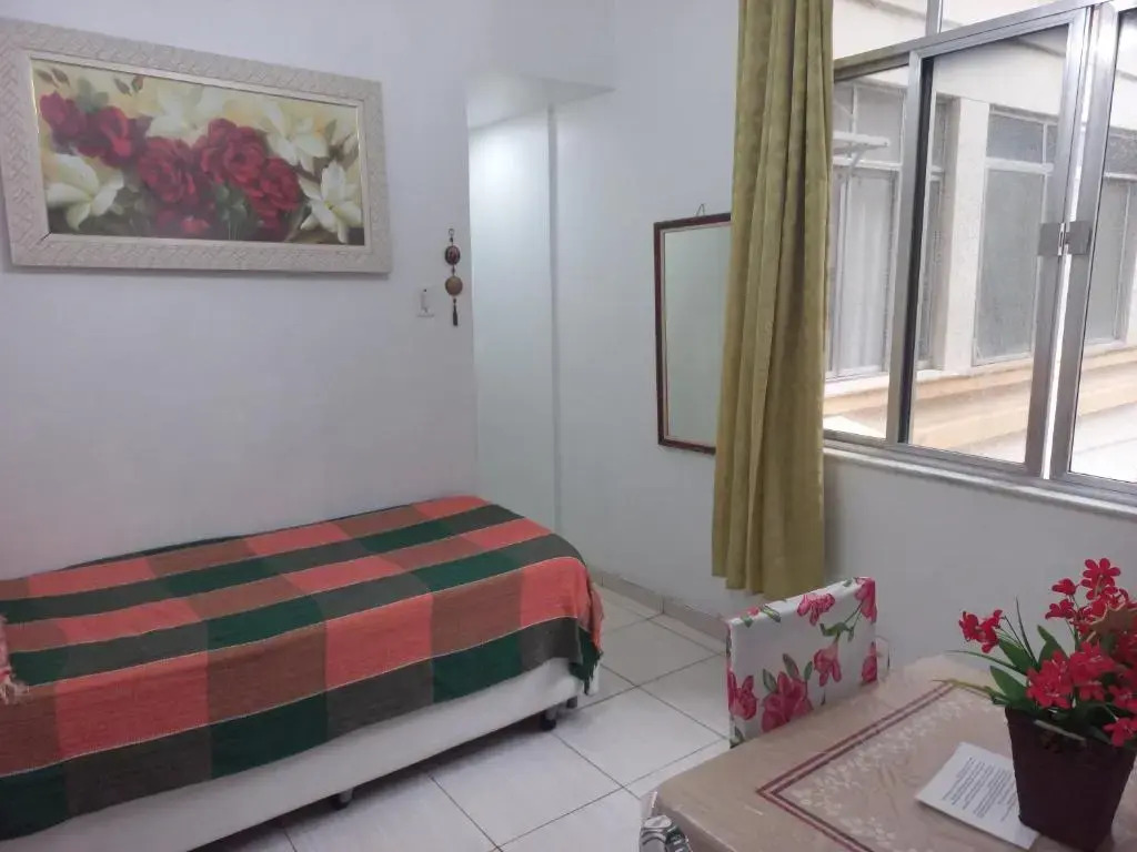 Copacabana apartamento quadra praia
