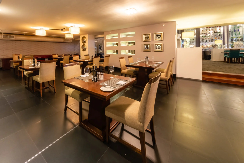 DoubleTree by Hilton Cape Town Upper Eastside