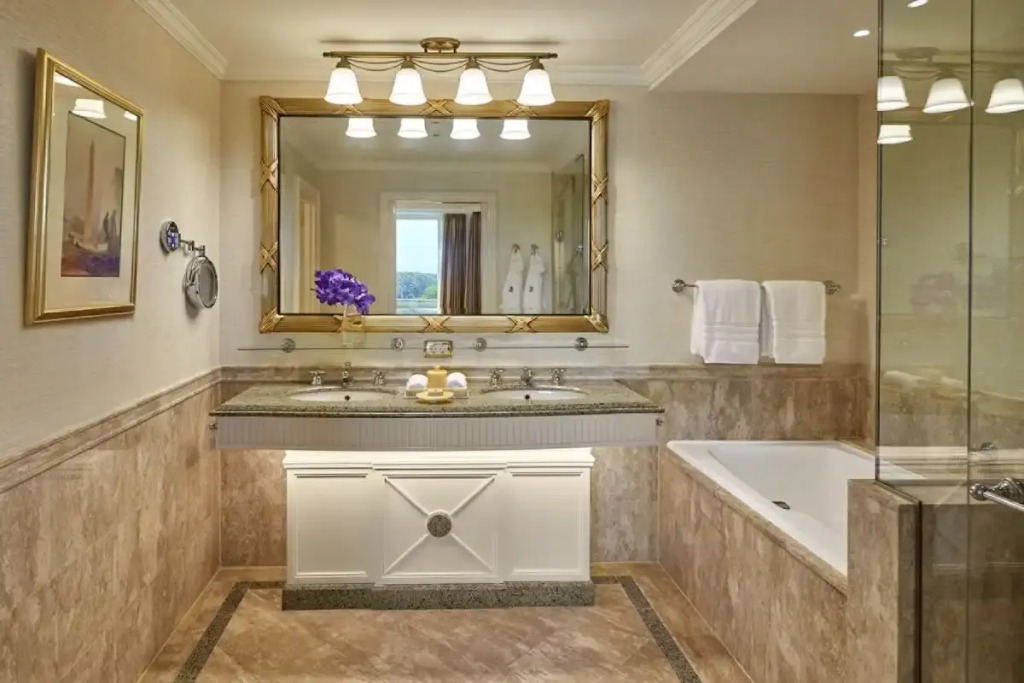 Отель Four Seasons Cairo at First Residence