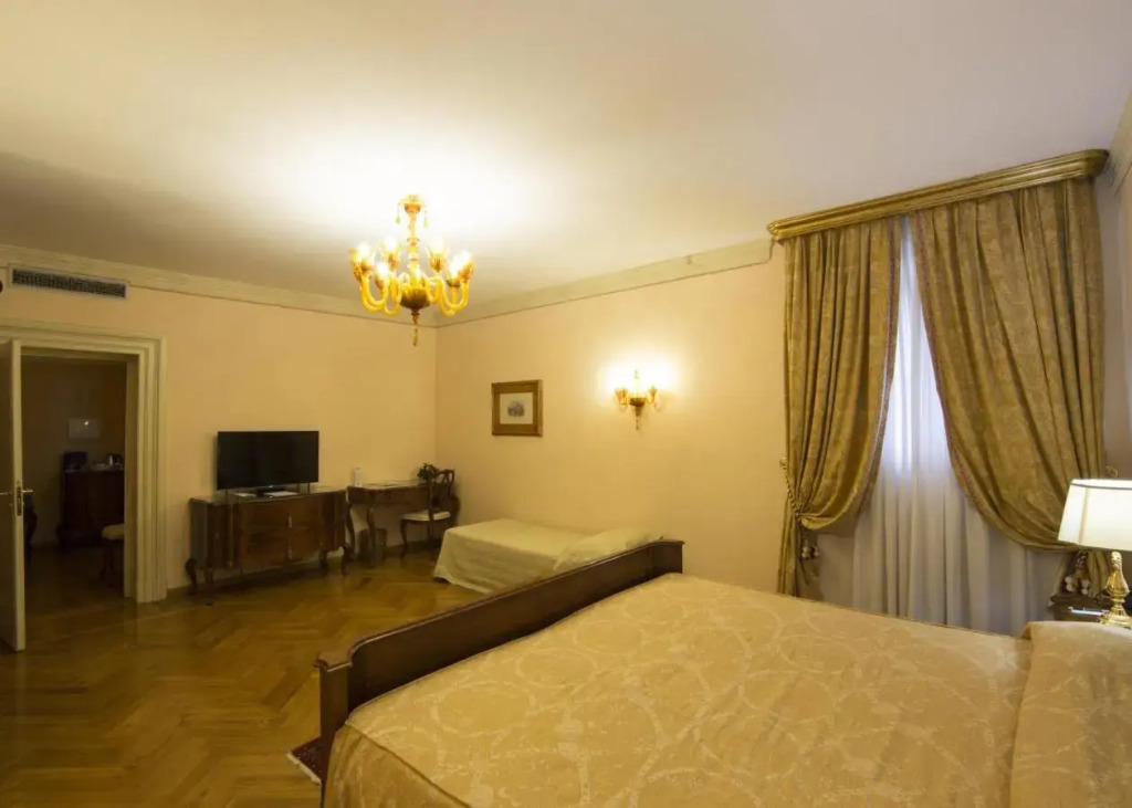 Villa Fenaroli Palace Hotel