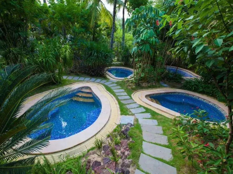 Hainan Nongken Nantian Hot Spring lnternational Resort Hotel