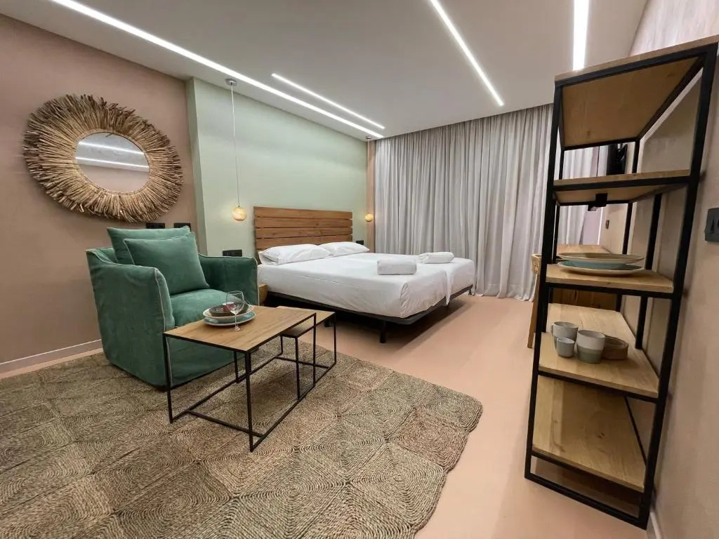 Gran Marina Suites
