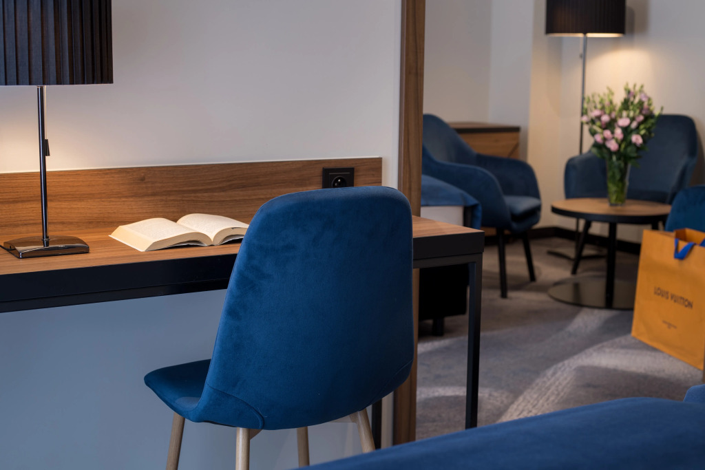 Ascot Premium Hotel