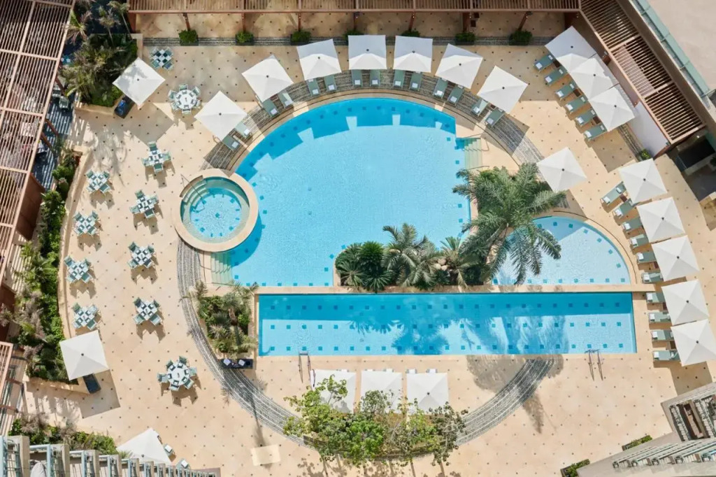 Four Seasons Hotel Cairo at Nile Plaza