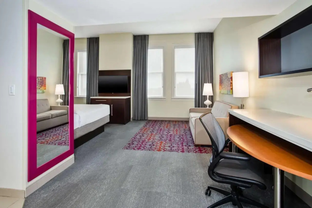 Home2 Suites by Hilton San Antonio Downtown - Riverwalk, TX