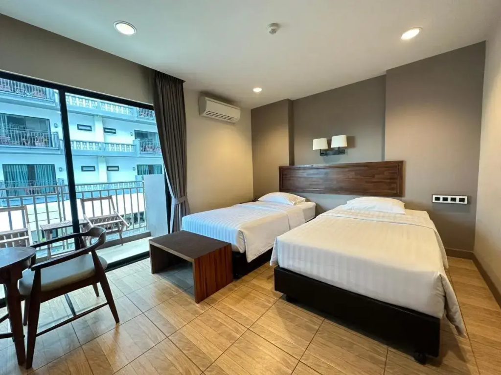 Mangrove Prestige Hotel