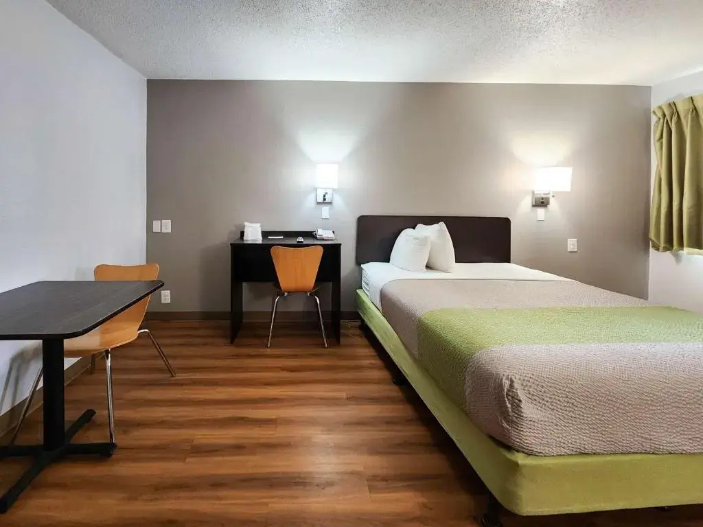 Motel 6-Baytown, TX - Baytown East
