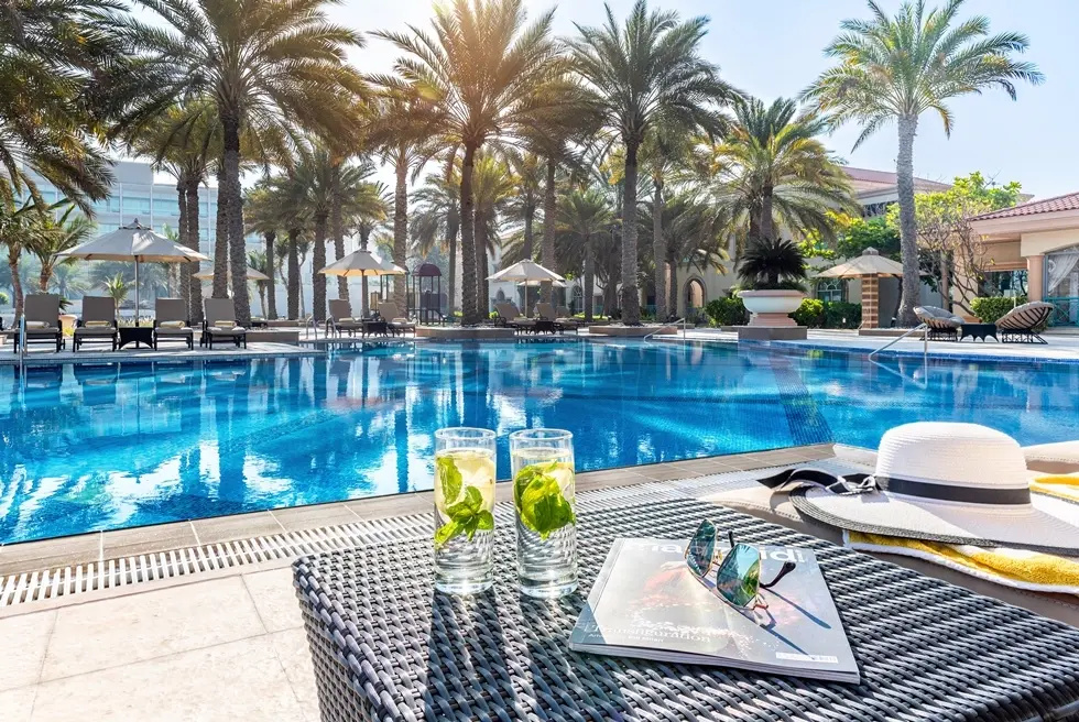 Курортный отель Al Raha Beach Spa