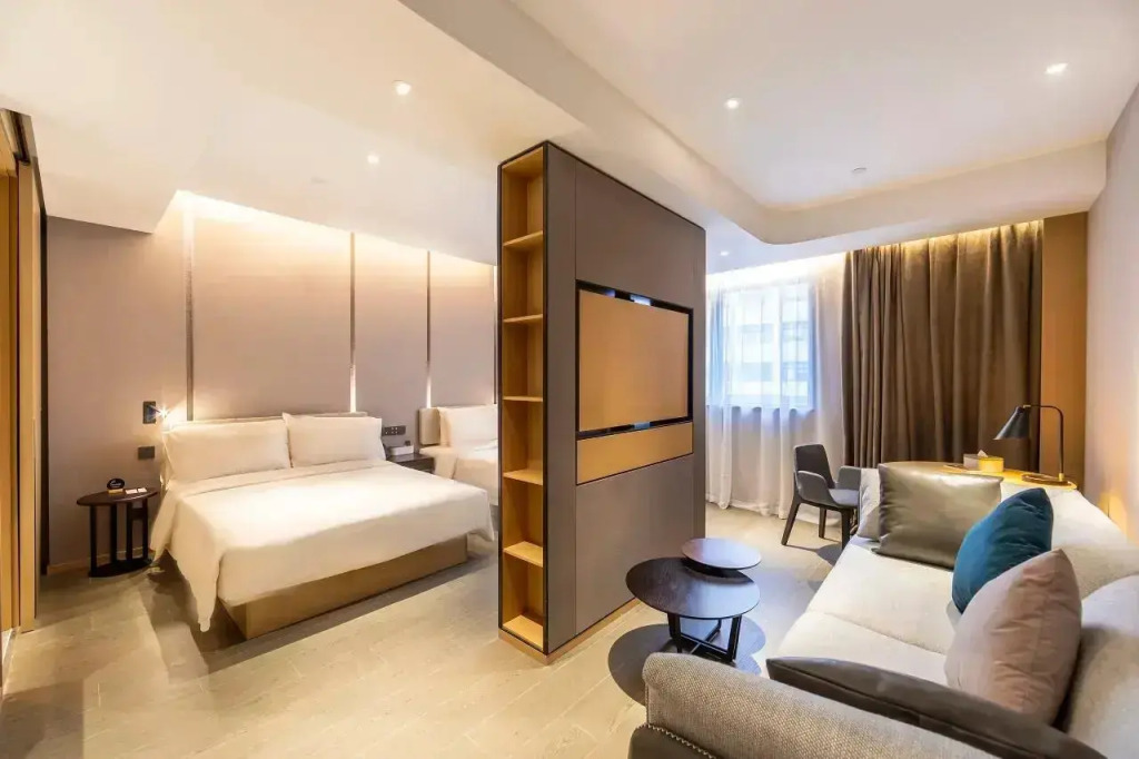 Atour Hotel Zhengzhou Xinzheng International Airport