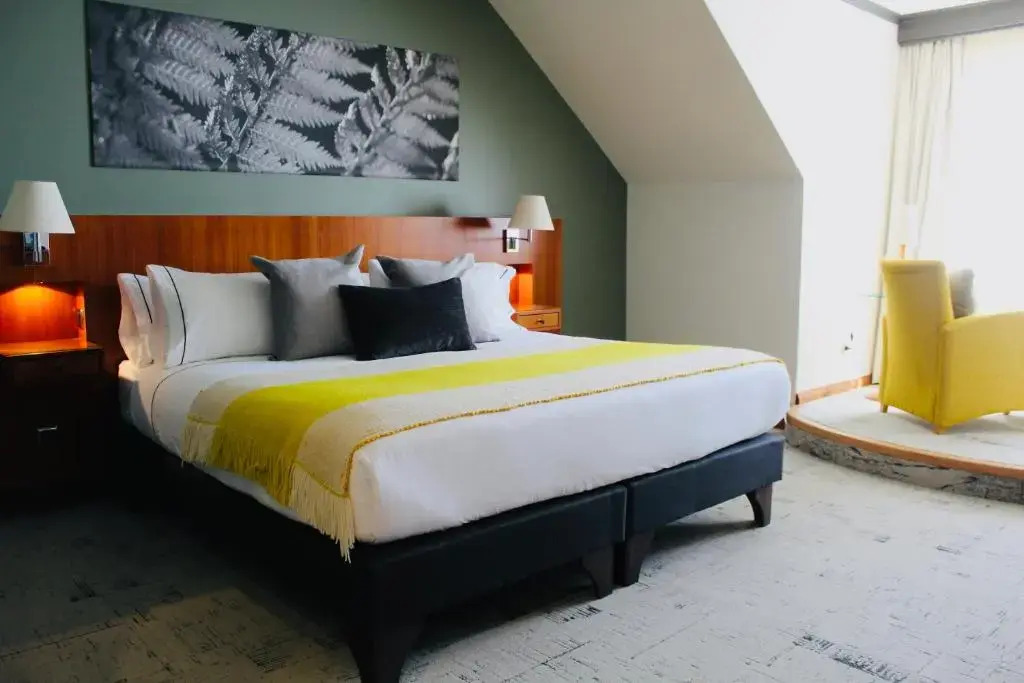 Park Lake Luxury Hotel