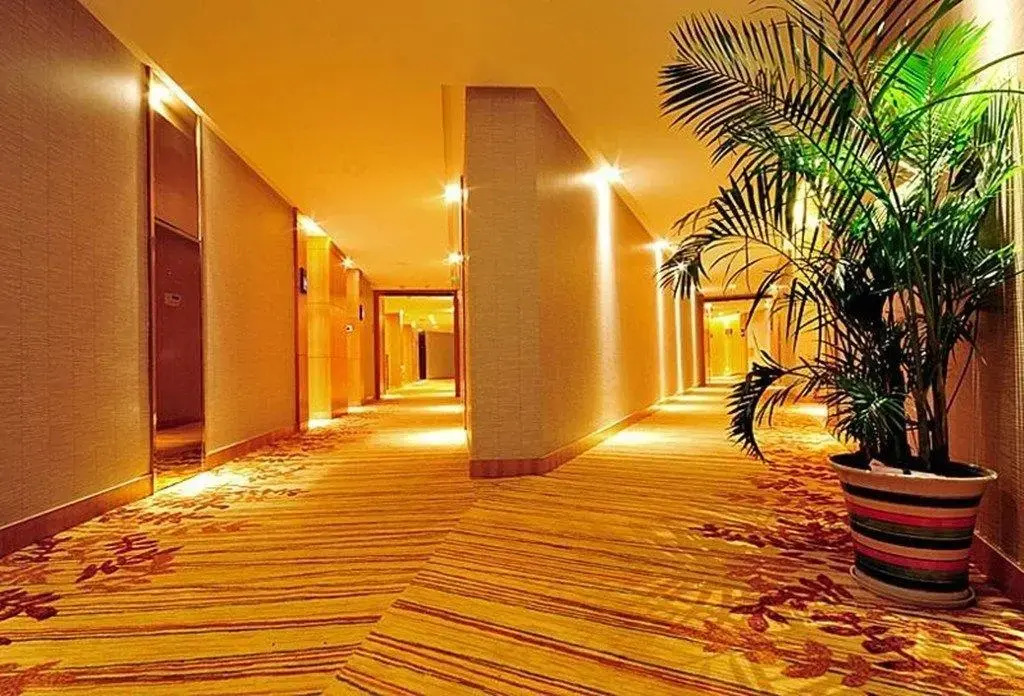 WuDang Argyle Grand International Hotel