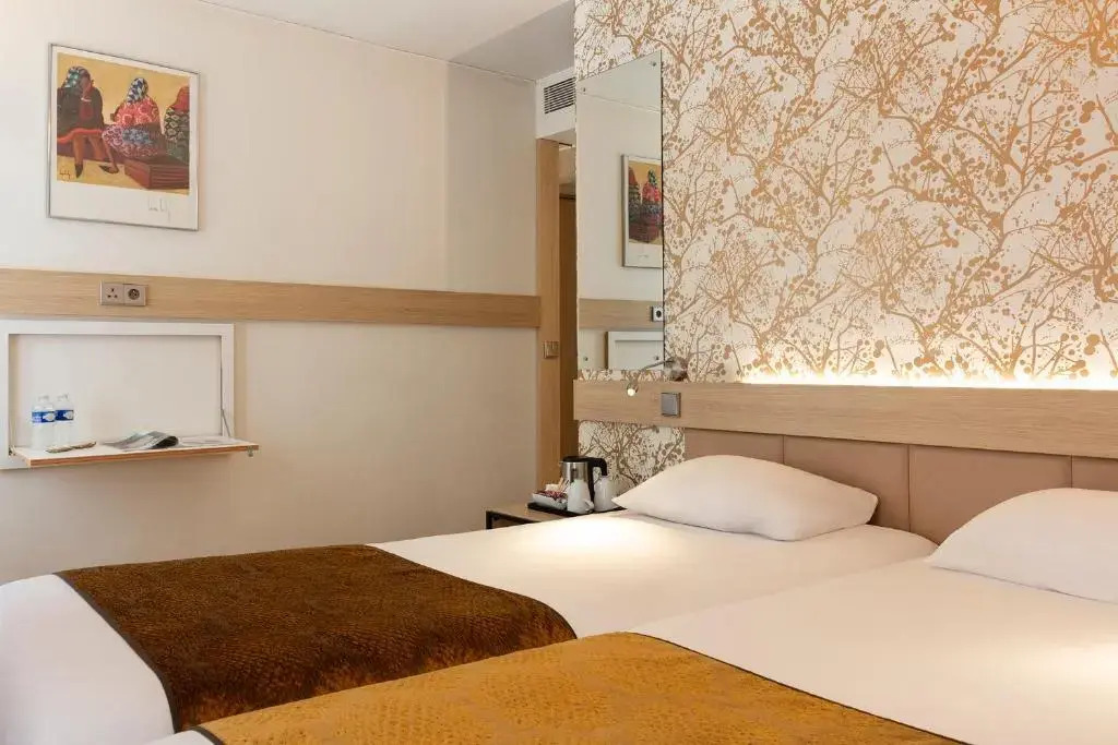 Hôtel Hor Les Lumières