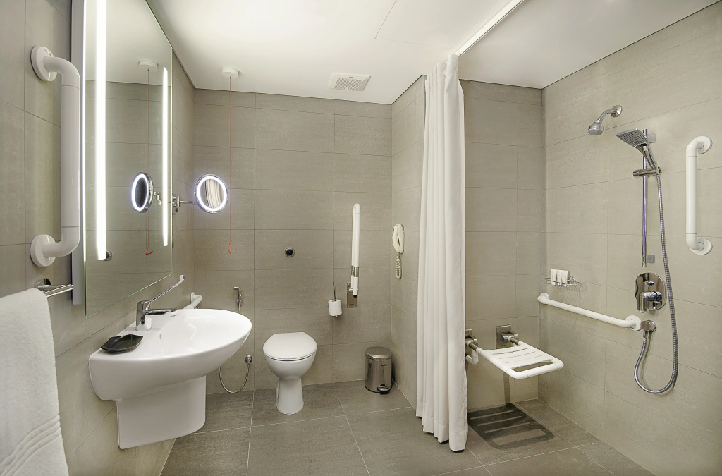Курортный отель Le Meridien Abu Dhabi Hotel