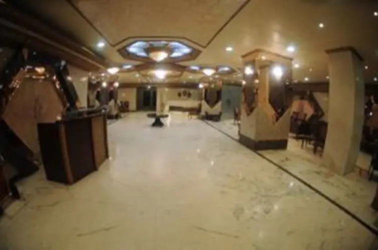 White Palace Hotel