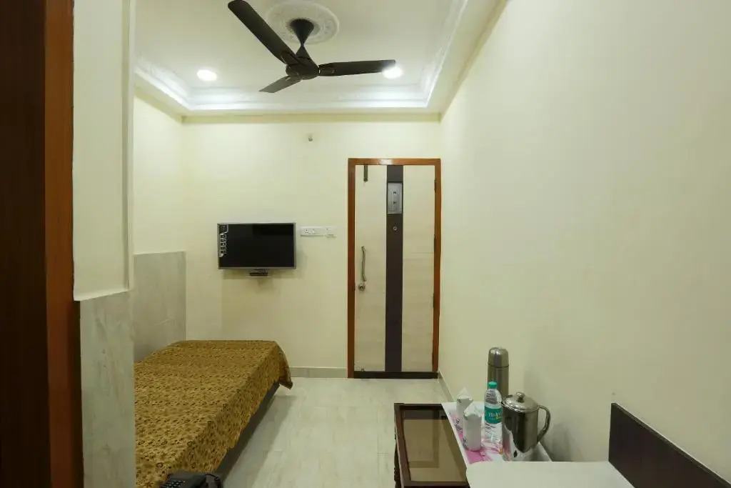 OYO 18901 Hotel Sunview International