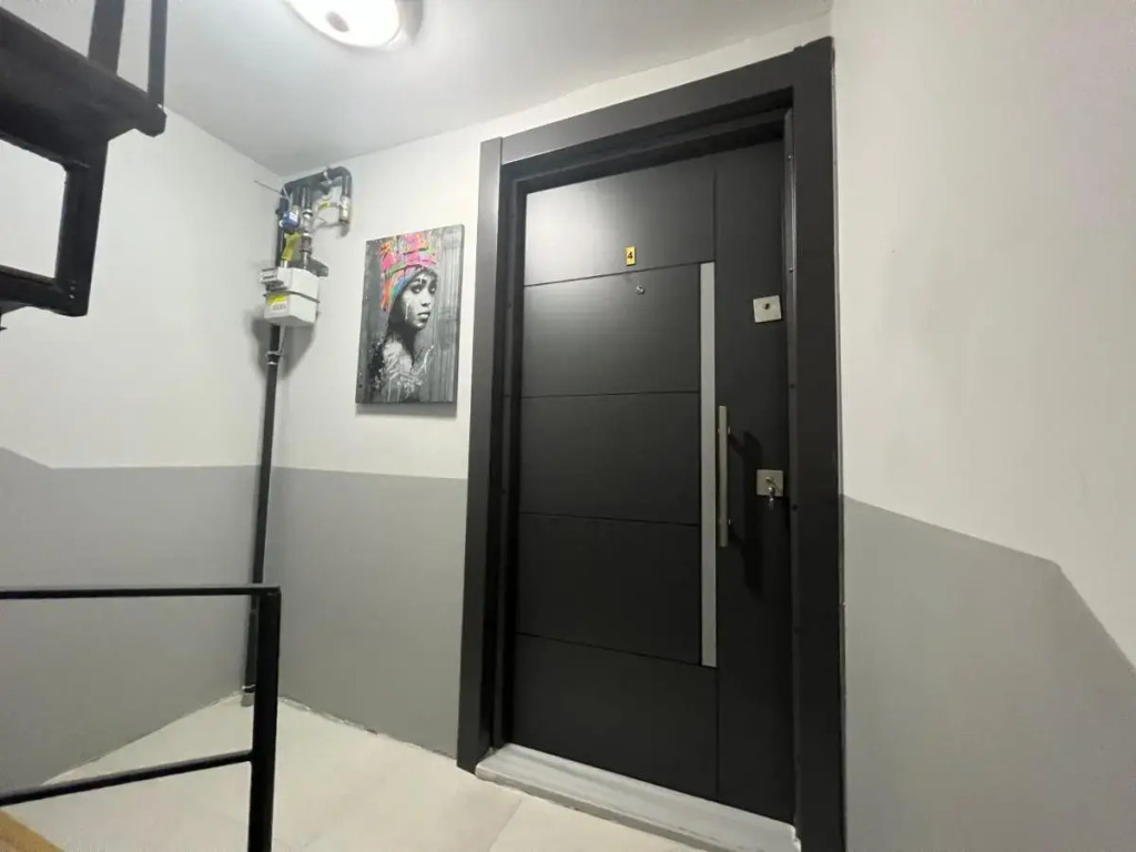 Limon Suites