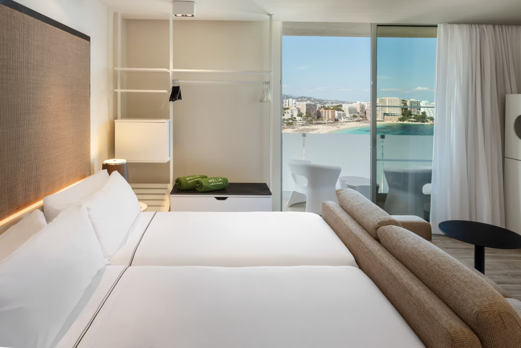 Отель Melia South Beach