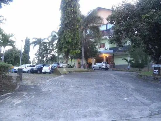 Puri Perdana Hotel