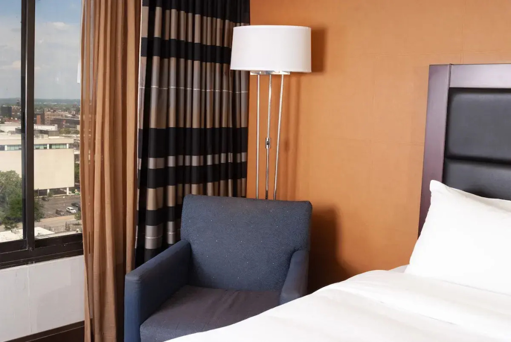 DoubleTree by Hilton Hotel Cleveland Downtown - Lakeside