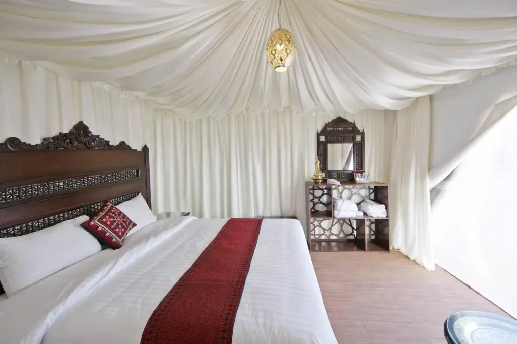 Wadi Rum Bubble Luxotel - Campsite