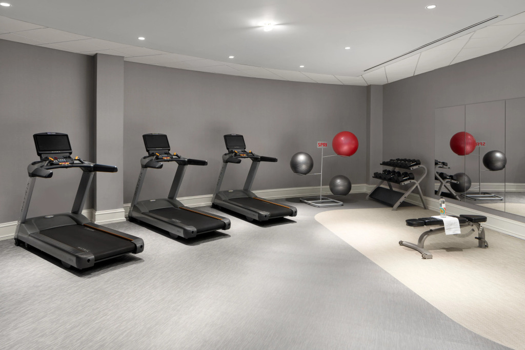 Courtyard by Marriott Chicago at Medical District-UIC