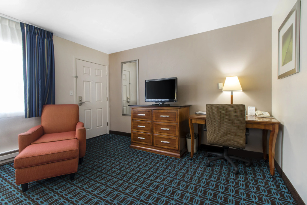 Ramada Bayside Inn & Suites Eureka
