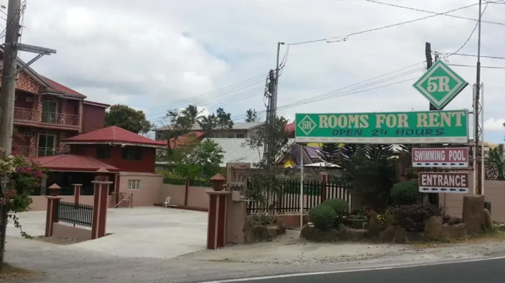 5R Rooms for Rent
