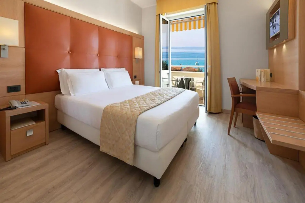 Hotel GARDENIA & Villa CHARME Adults Friendly 4Star service