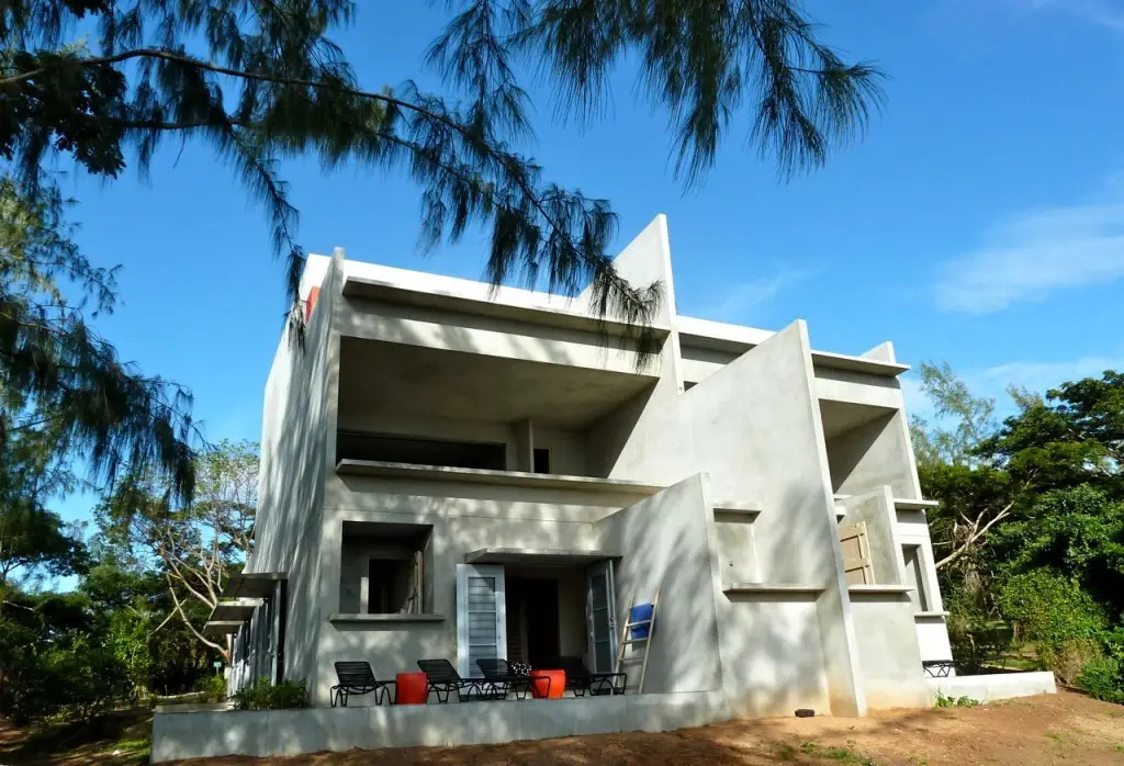 Hix Island House