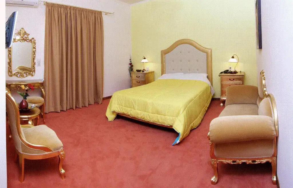 Отель Paradice Luxury Suites