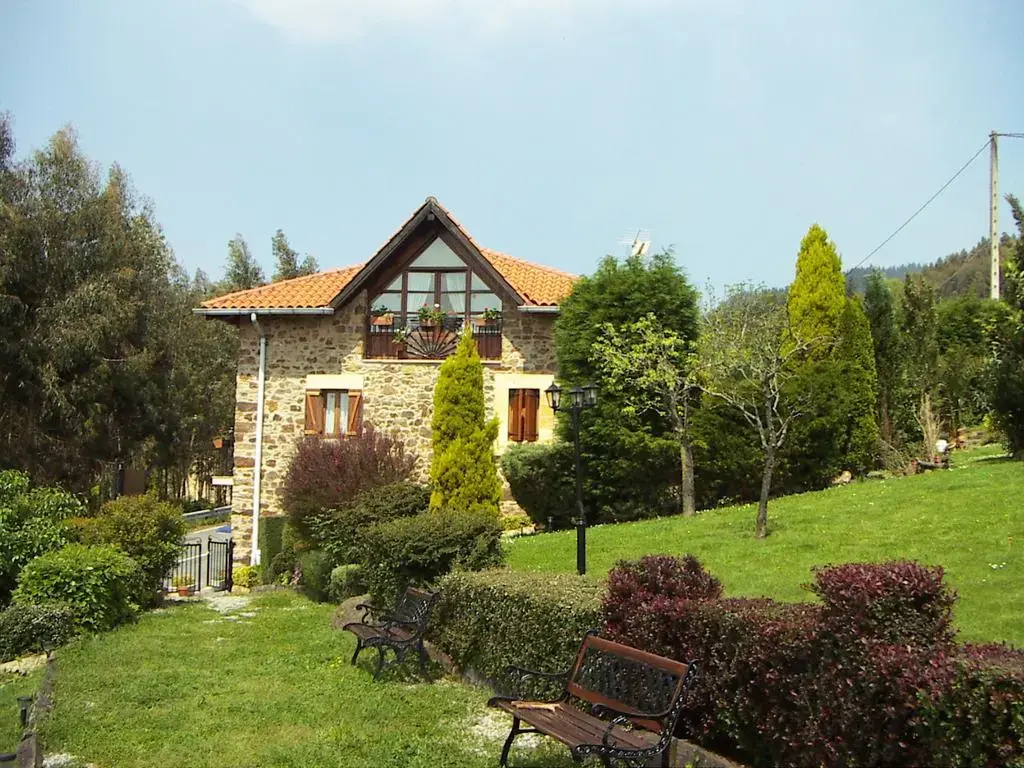 Casa Rural Urrezko Ametsa