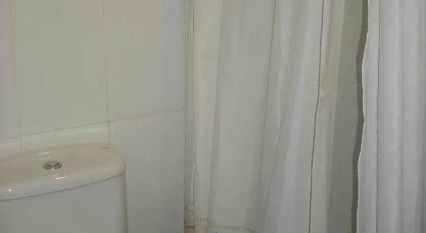 Imagen de Hostal La Hispanidad (13 de 17)