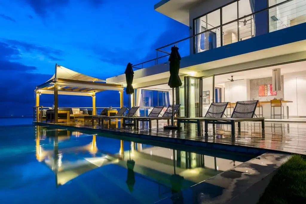 Designer Villa JAH