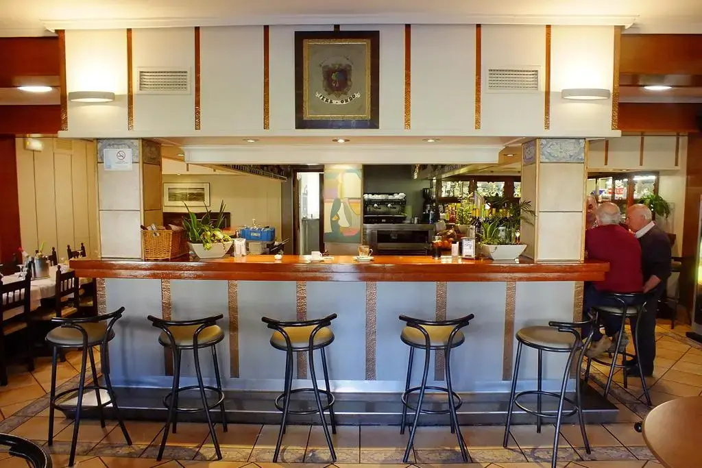 Imagen de HOSTAL IZAR-ONDO (8 de 10)