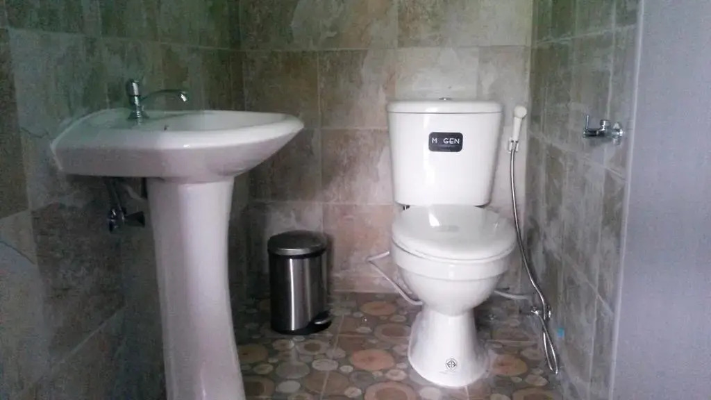 Universal Hostel