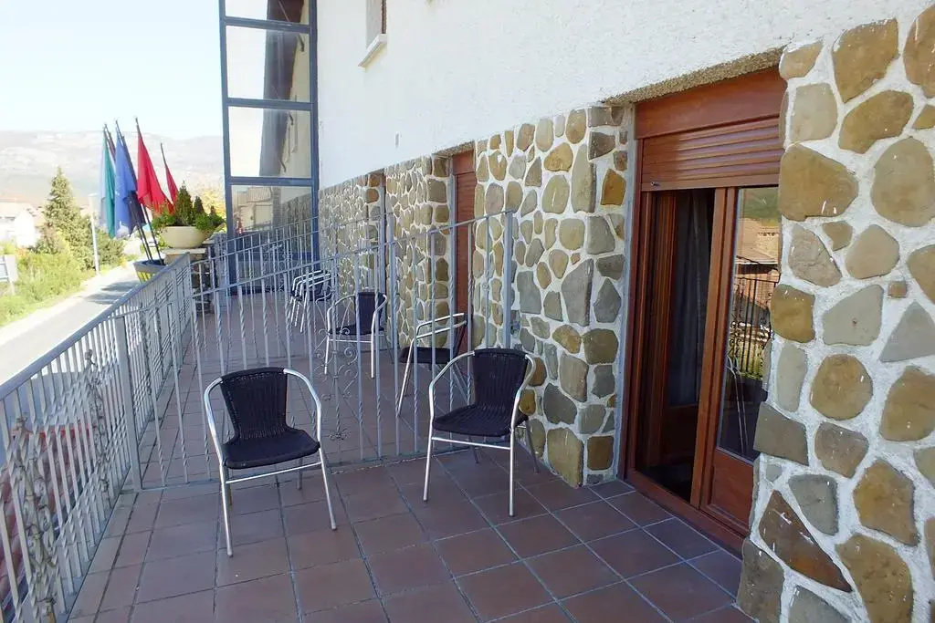 Imagen de HOSTAL IZAR-ONDO (7 de 10)