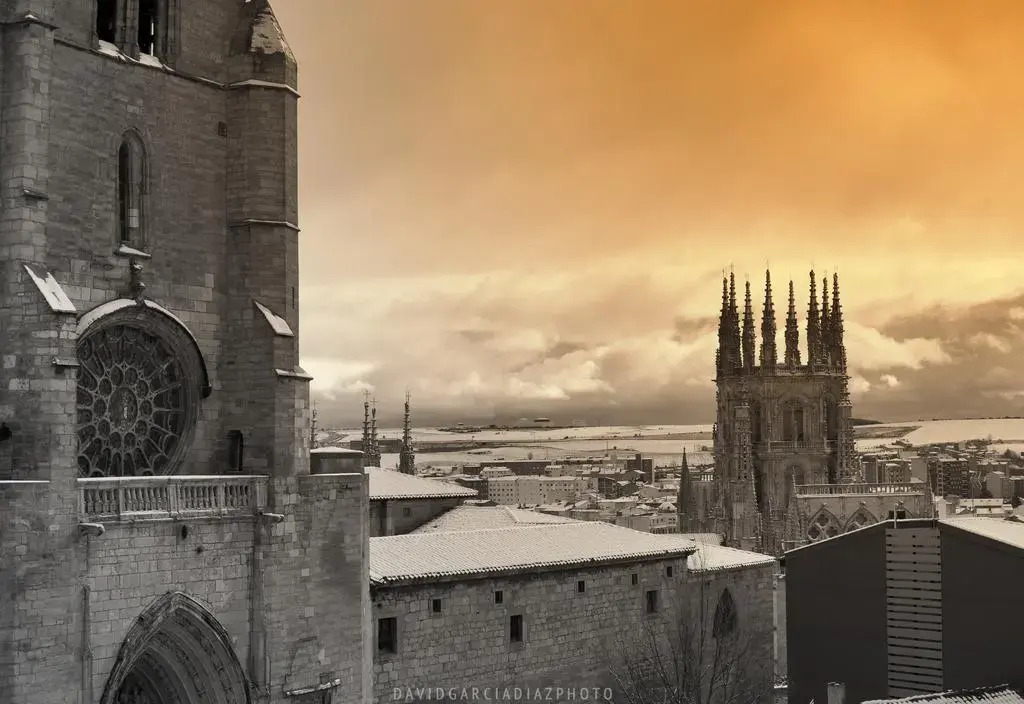 Imagen de Happy Hostal Carrales Burgos (16 de 27)