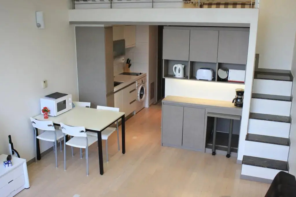 Gangnam Studio Plus