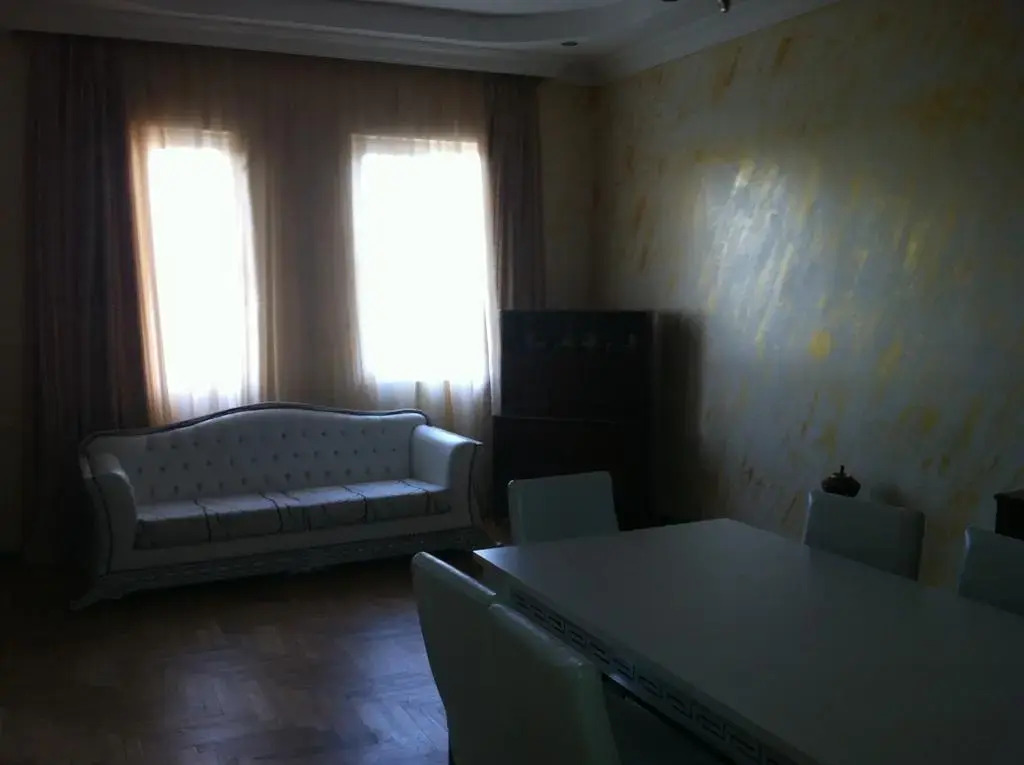 Raul Guest House