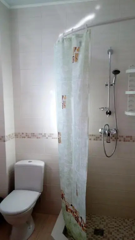 Uyut Guest House