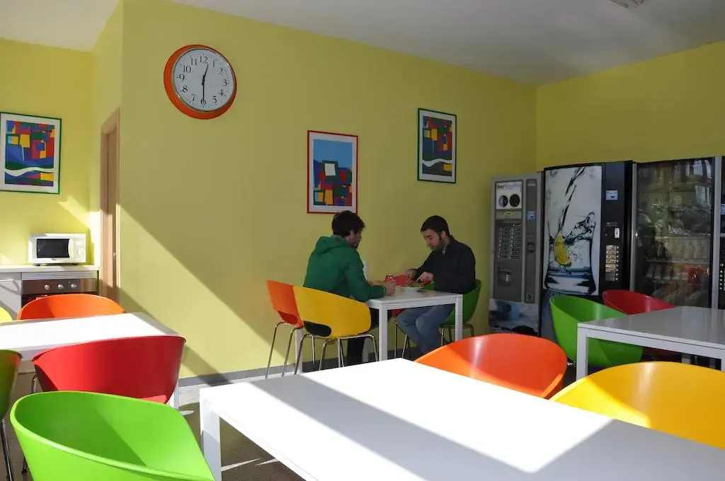 Imagen de Residencia Universitaria Campus de Montilivi (4 de 24)