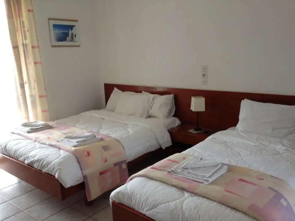 Gikas Apartments Triple Studio Sea View B7