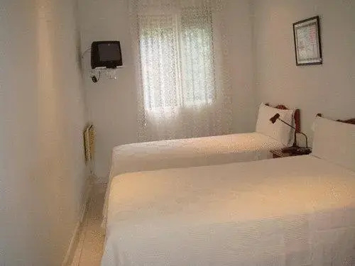 Imagen de HOSTAL VILLAMAÑEZ (9 de 10)