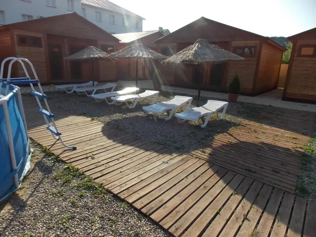 Khutorok Guest House