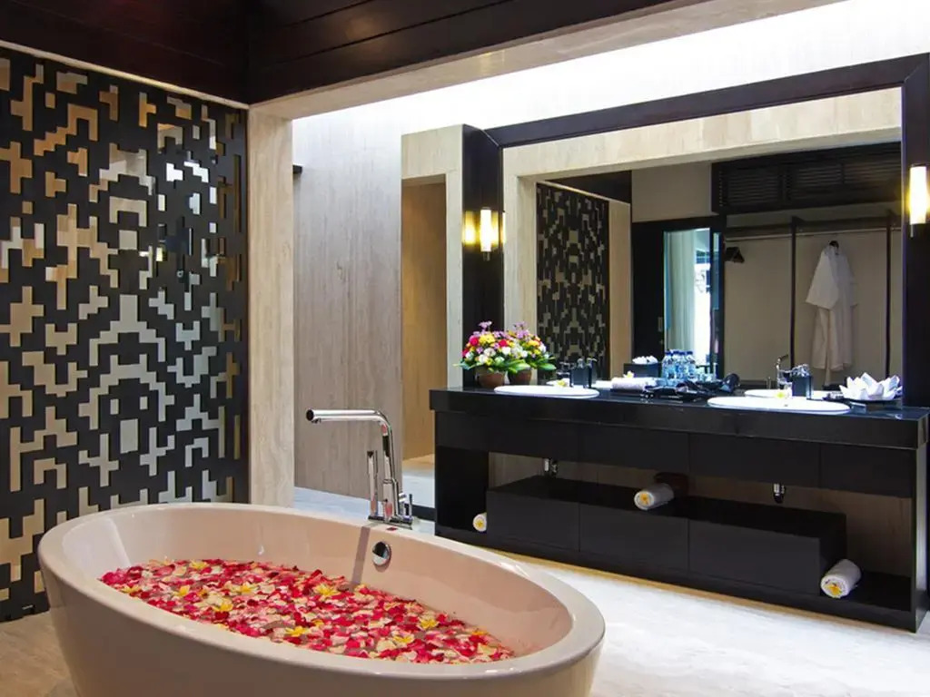 Villa Azaya Luxury Villa