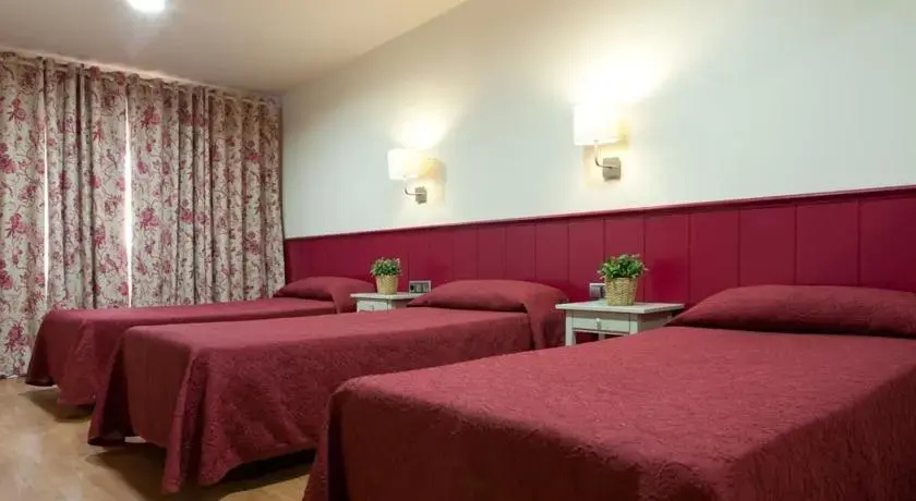 Imagen de Hostal Matheu (8 de 30)
