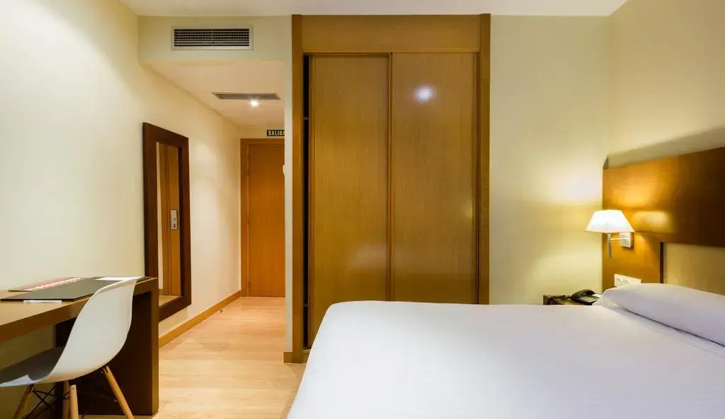 Imagen de Hotel Catalonia Las Cañas (29 de 29)