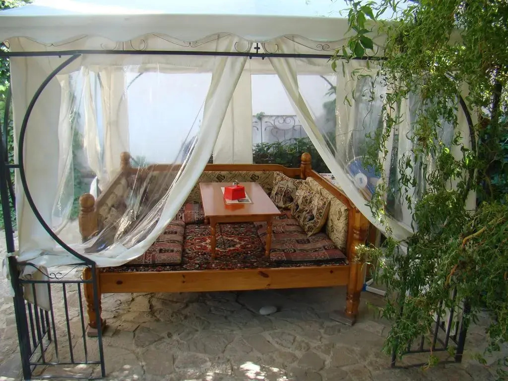 Elling Oazis Guest House