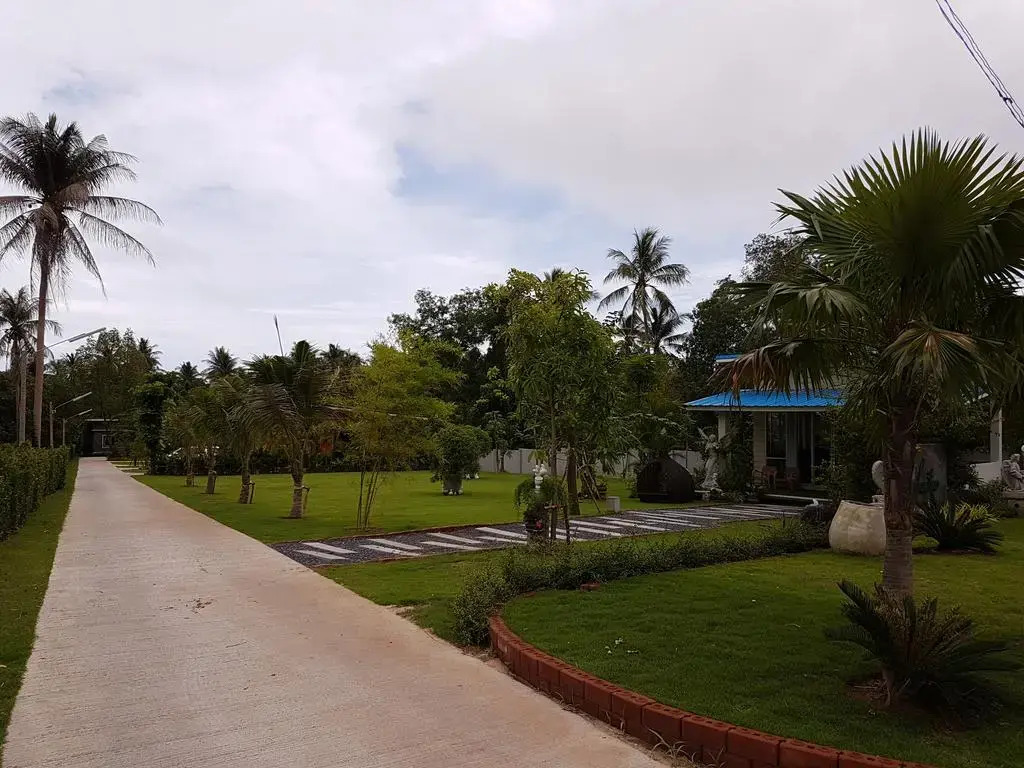 Sam Bai Thao Resort